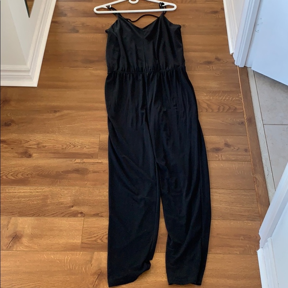 DESIGN LAB slim leg jump suit adjustable straps!